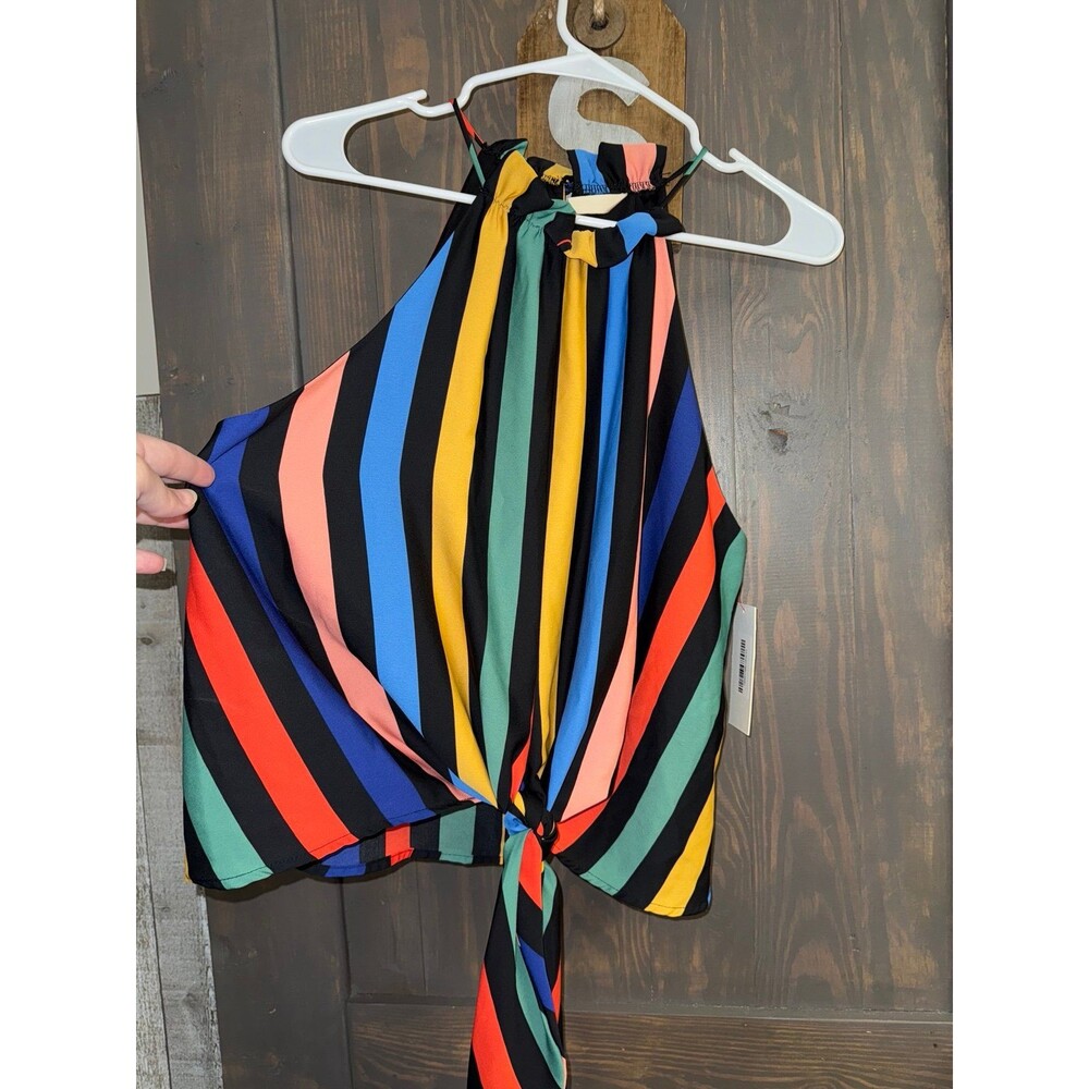 NEW WOMENS BOUTIQUE TOP